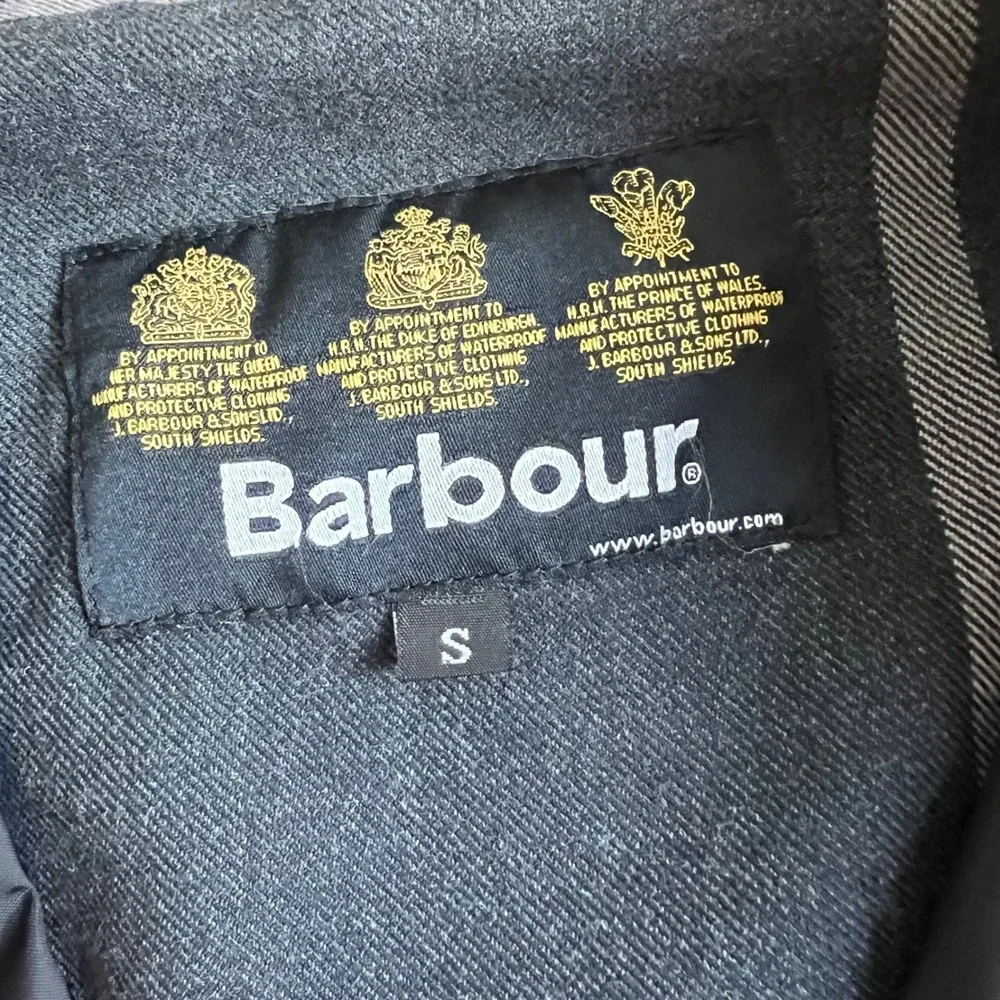 Barbour Corpach Jacket Mens Size Small Black Corduroy Collar Lightweight